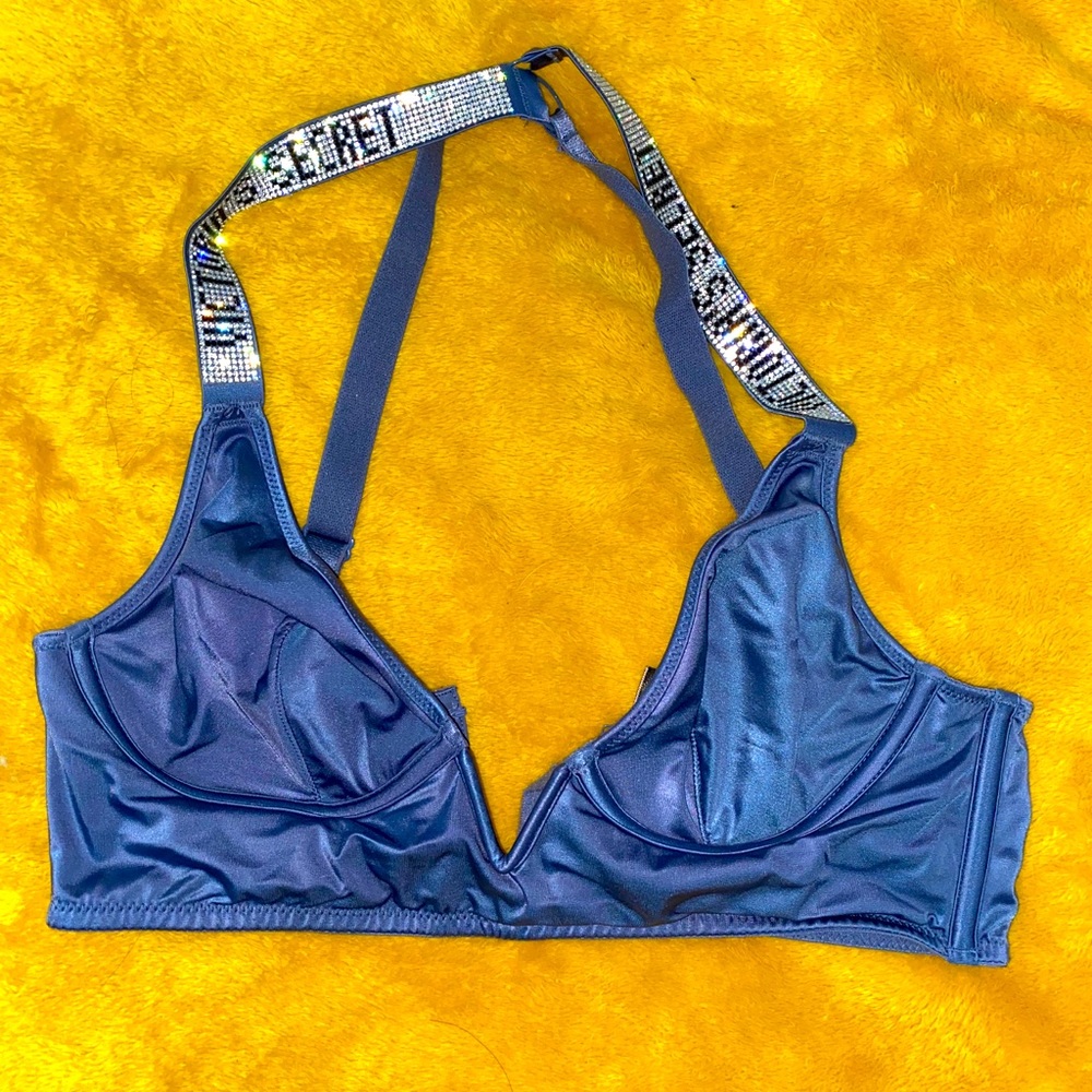 Like New Unlined Deep V VS Satin Crystal Bra
